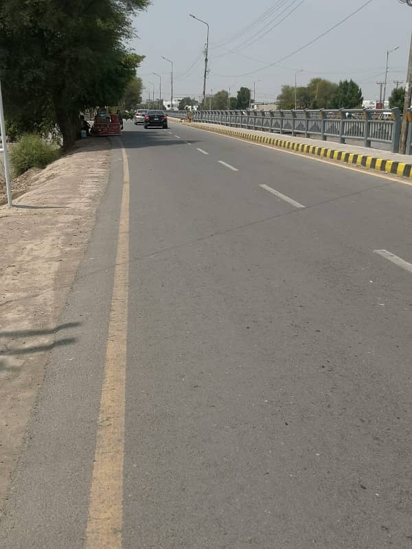 7.5 Marla Plot For Sale, Royal Garden Phase 1,Near Main Sadiq Canal Road Ryk 4