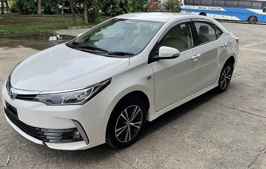 Toyota Corolla Altis 2021 1.6 5