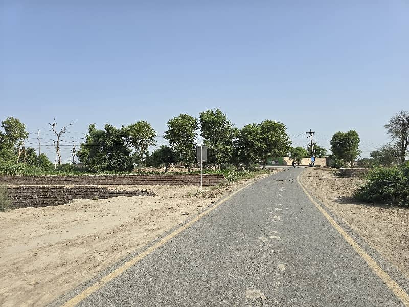 3 kanal Plot For Sale Near Suzuki Showroom At Khanpur Road Ryk 5