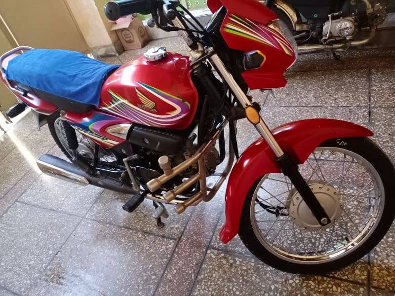 Honda Pridor 2019 Model Lush Condition 1