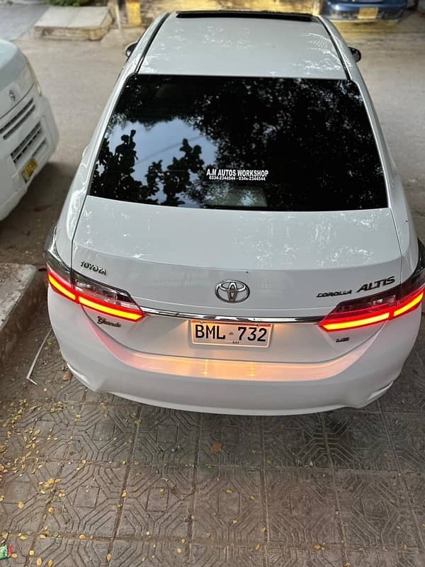 Toyota Altis Grande 2018 9