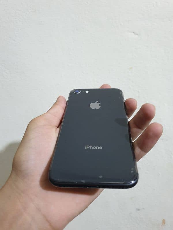 iphone 8 64GB waterpack 2