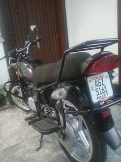 suzuki gs se 150cc