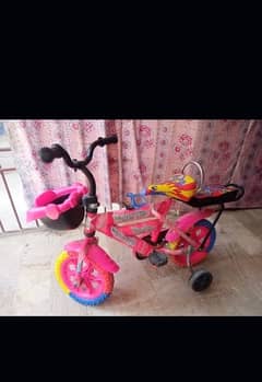 Girls cycle