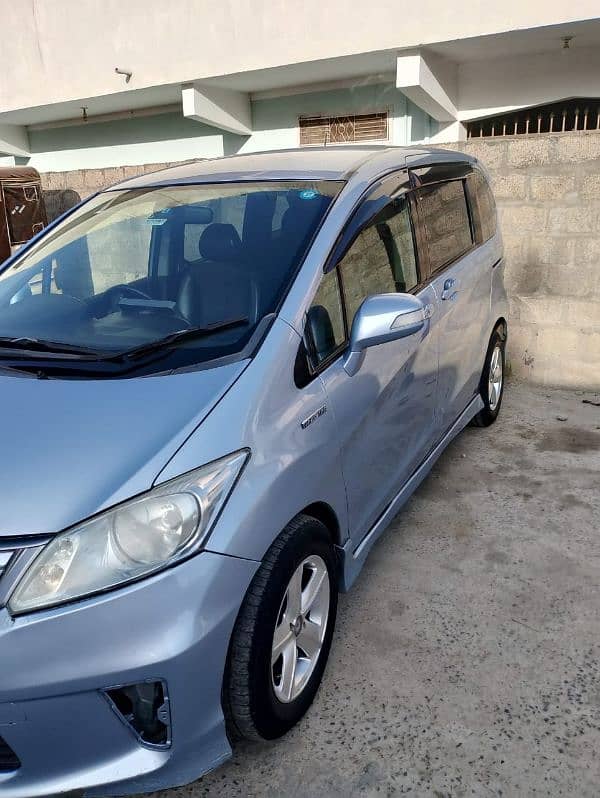 Honda Freed 2014 8