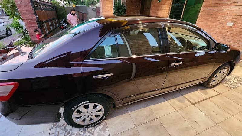 Toyota Premio 2013 3