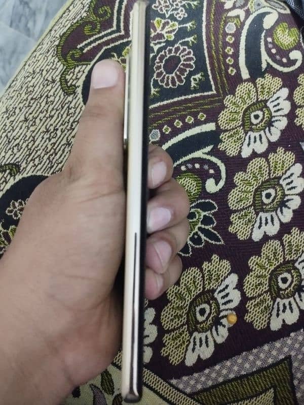 Infinix zero 30 8/256 condition 10/9.5 1