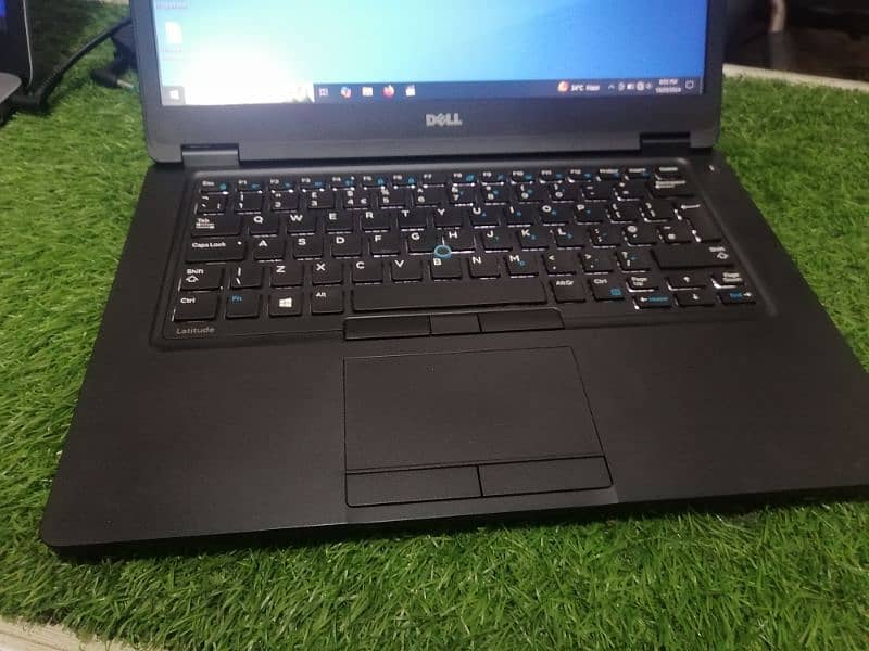 Dell 5480 i7 7th 7820HQ with 2 GB Navidia graphics card 2