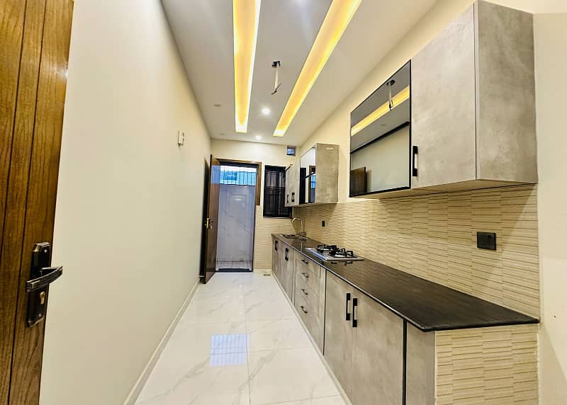 5 Marla luxury Modern House available For Sale In Paragon City Lahore 2