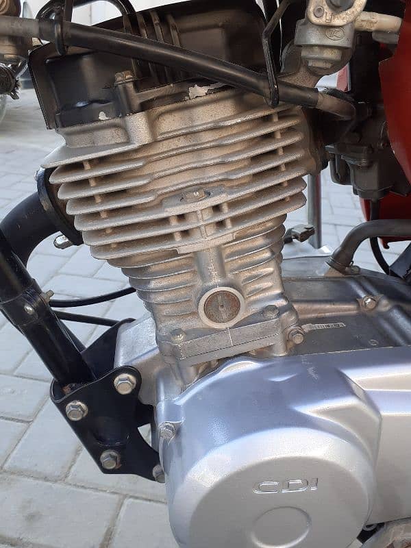 Honda CG 125 2021 hy all punjab Number hy genuine No plat sath hy 7