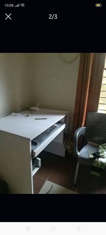 computer table 1