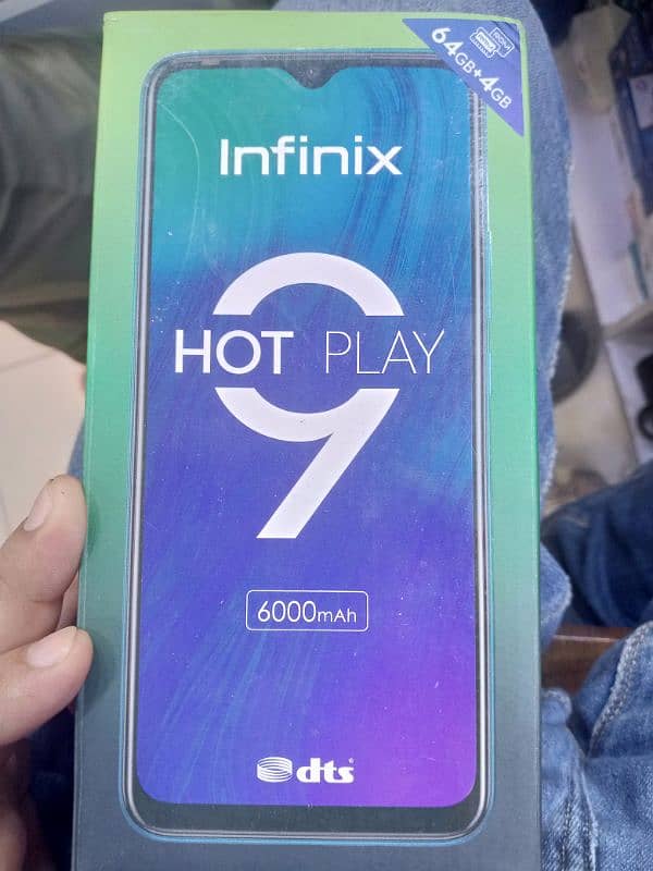 Hot 9play 4/64 gb 4