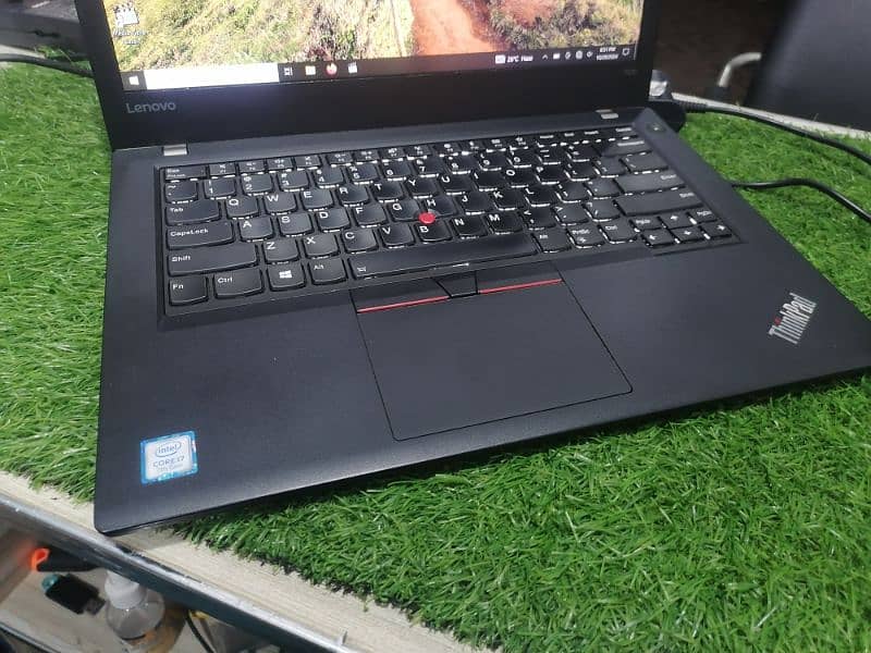 Lenovo T470 i7 7th gen with glass less touch screen 1