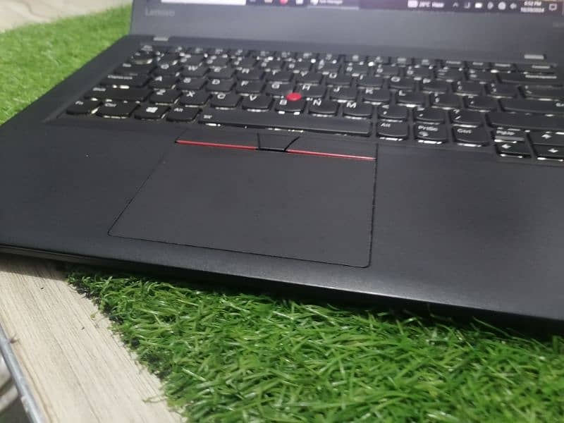 Lenovo T470 i7 7th gen with glass less touch screen 15