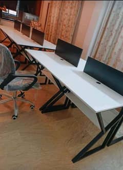 Tables/Office