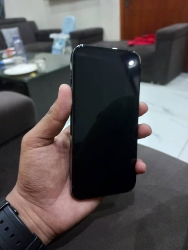 iphone 13 pro jv 256gb all oke condition 10/10 6