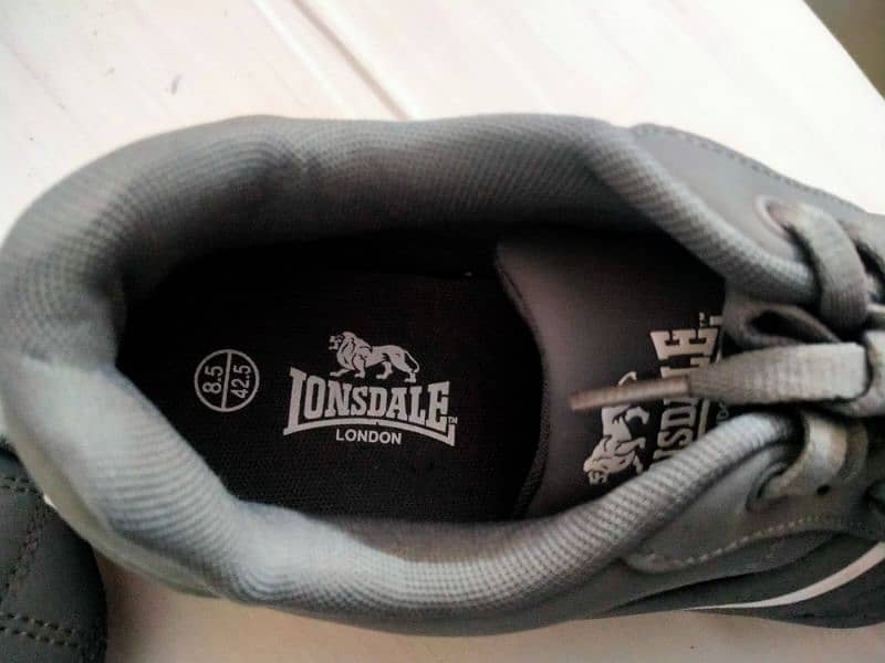 LonsDale trainers 4