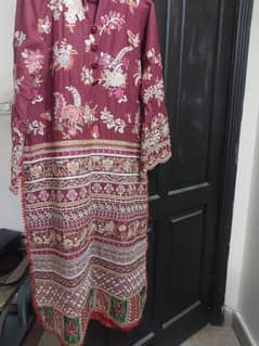 Maryam Hussain suit 3 pc