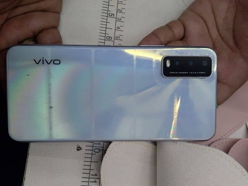 vivo y20.4. 64. my whatsaap 0305.4147. 604 0