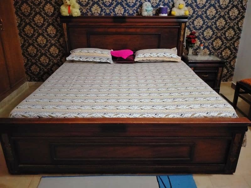 King size bed with Mattress, 1 side corner and dressing table 1