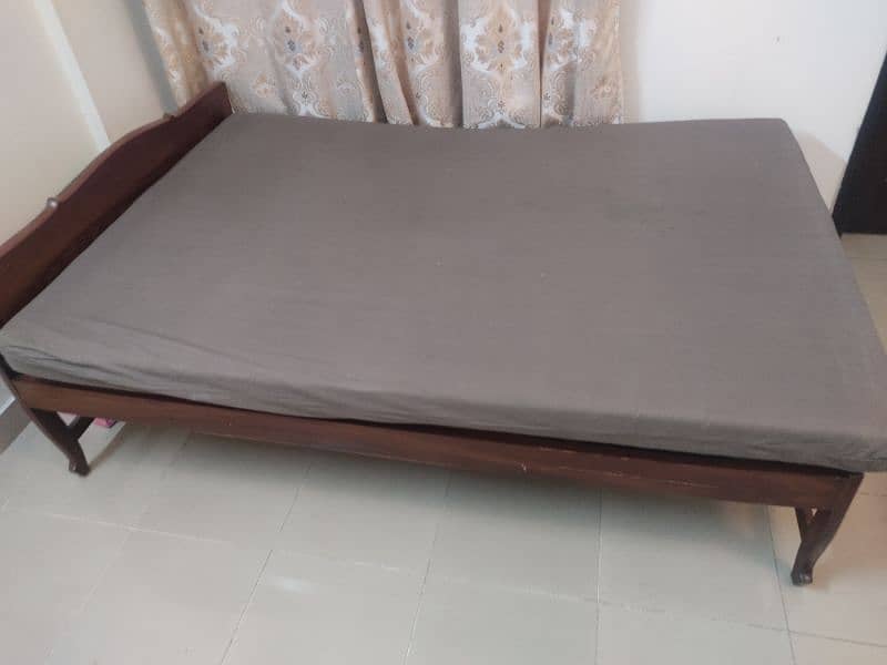 Selling single bed with mattress 1