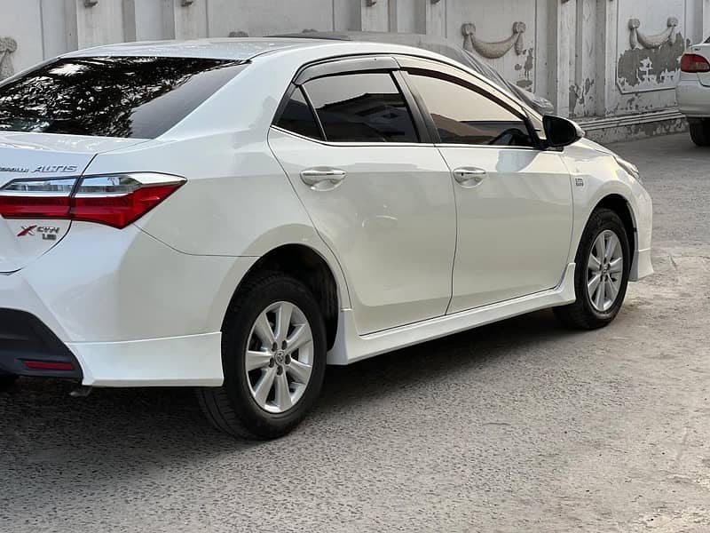 Toyota Altis Grande 2016 8