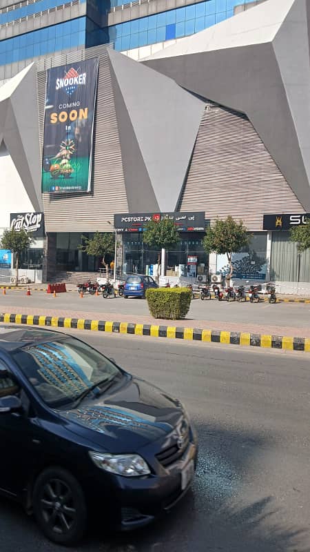 Prime location Gulberg Arena Mall in Shop Available for Rent 7