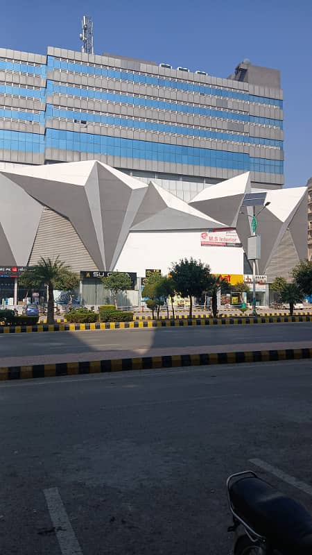 Prime location Gulberg Arena Mall in Shop Available for Rent 9