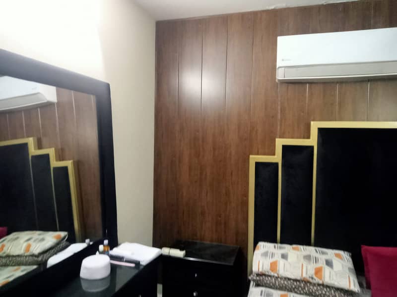 1 kanal beautiful house for Rent in dha phase 1 block p 17