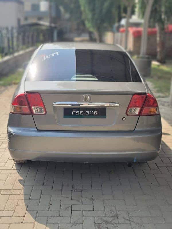 Honda Civic EXi 2004 1