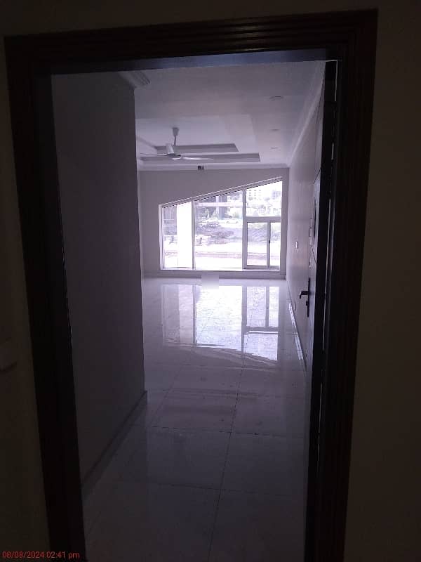 405 Square Feet Flat For Sale Is Available In Top City 1 2