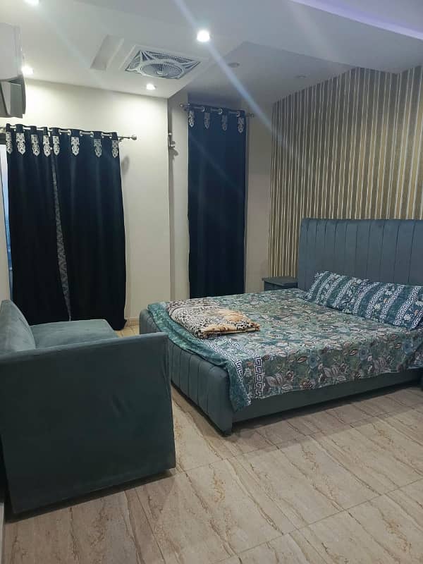 One Bed Apartment For Rent Per day Avil For familes 7