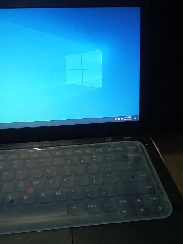 i7 4th generation Lenovo ThinkPad 128gb ssd 1