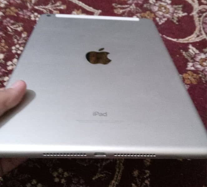 Apple Ipad 5 gen 2