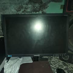 Samsung 19"