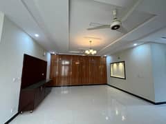 14 Marla ground portion for Rent in G13-3 0