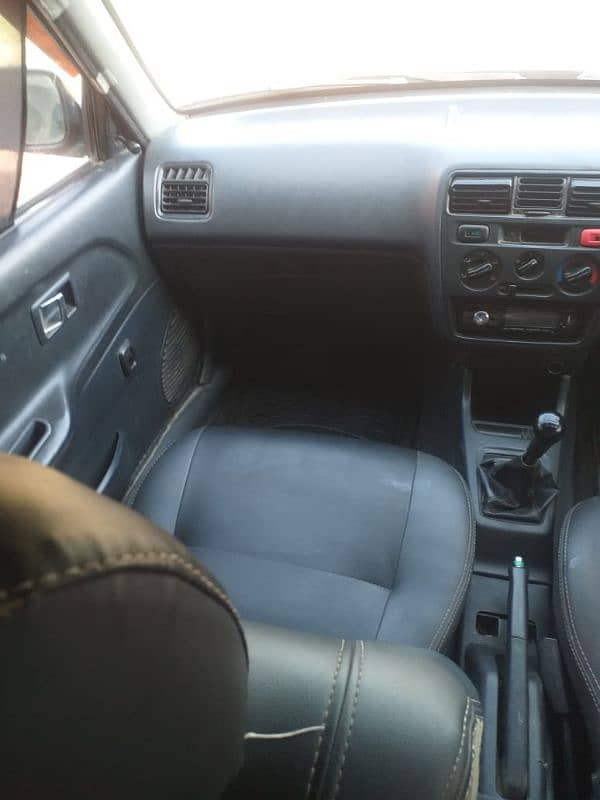 Honda City IVTEC 2000 3