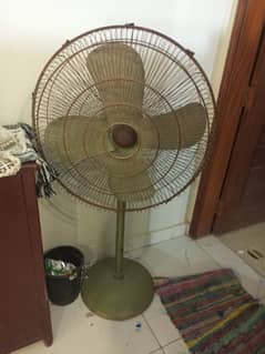 padistle fan /side fan