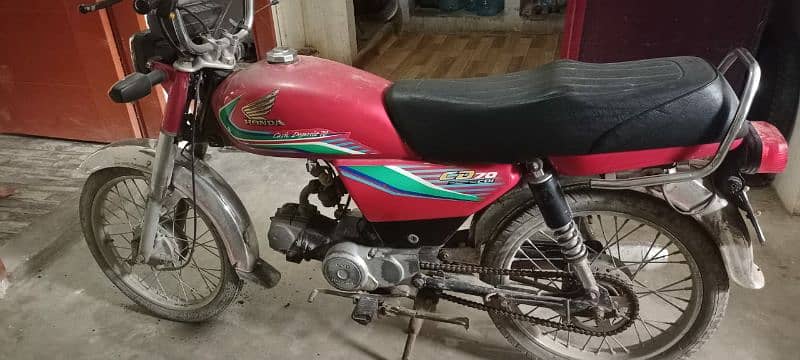 Honda CD 70 2