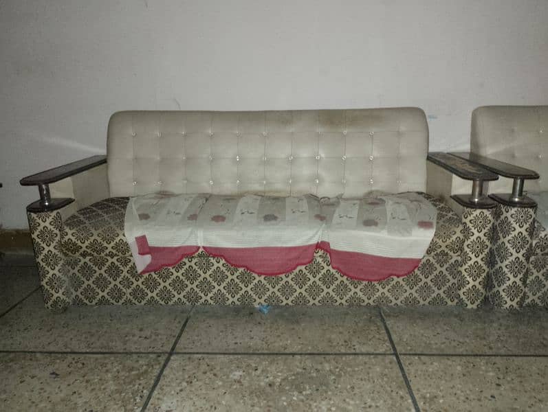 Sofa set 5 seater 1