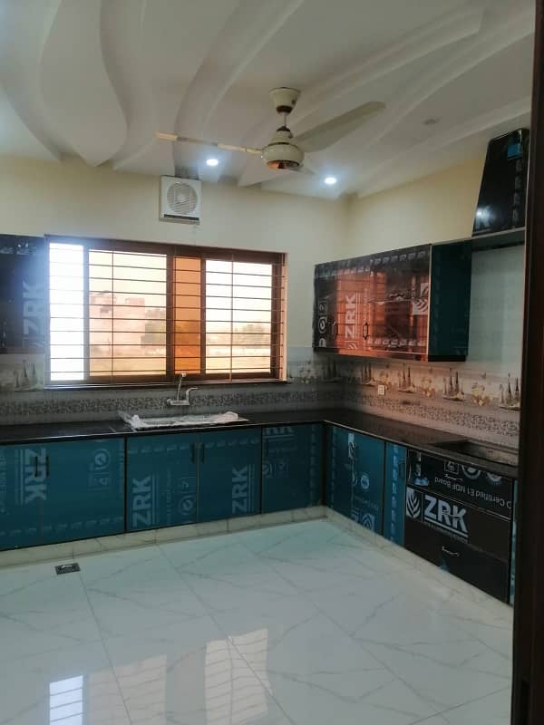 1 Kanal Brand New First Entry Upper Portion For Rent In Wapda Town Lahore 4