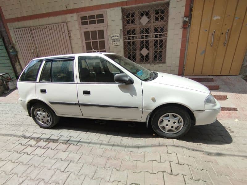 Suzuki Cultus VXR 2011 3