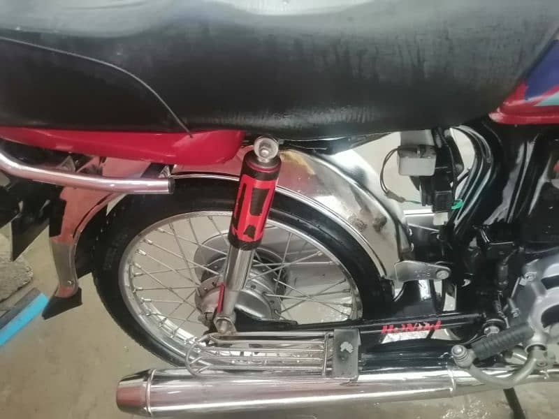 Bike for sale on my name Islamabad Golden 2 digit nmbr for sale 14