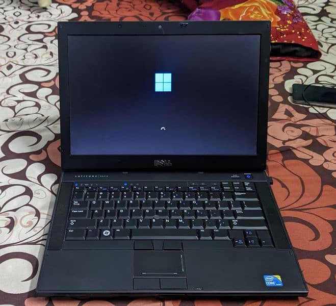 Dell 1st generation laptop 8