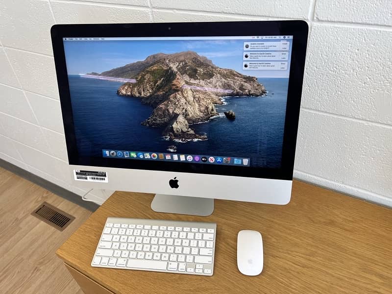 Apple iMac (21.5-inch, Late 2013) 8GB RAM, 512 SSD condition 10/10 0