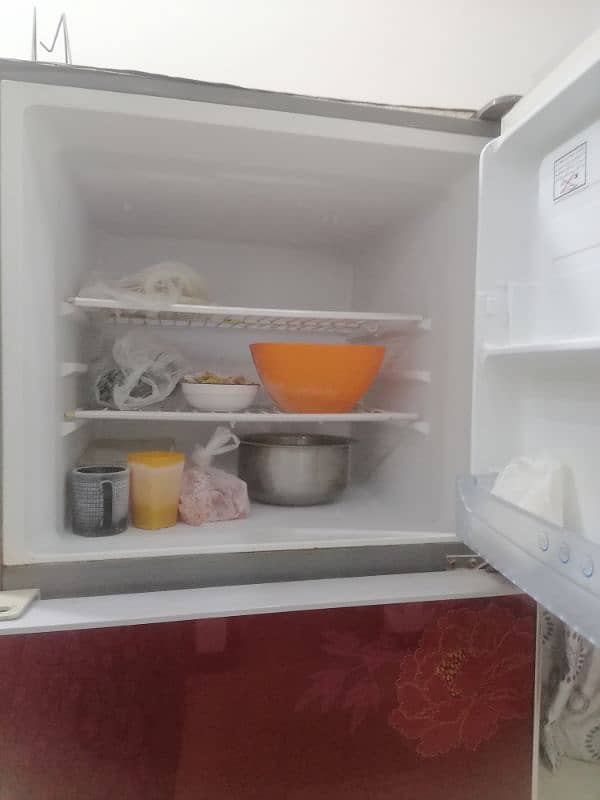 refrigerator 4