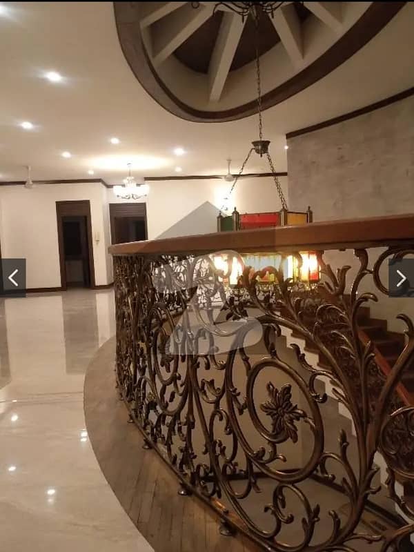 Magnificent Triple storey Bungalow of 240 yards available for rent in Gulshan-e-Iqbal 9