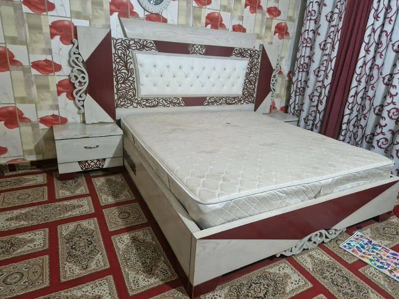 Bed furniture set 1