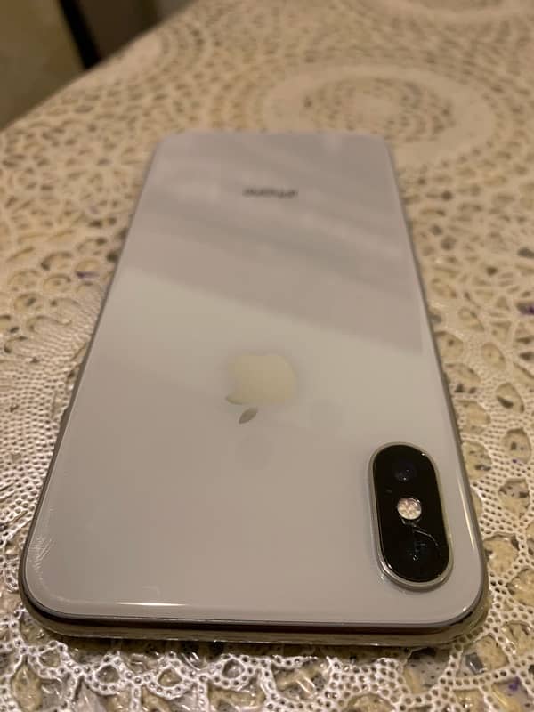 iphone X 256gb factory unlock and pta approved 7