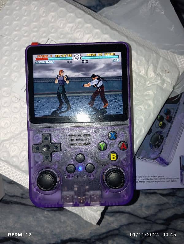 R36S Retro Handheld video game 64GB and 128GB with 15000+ Games,40 emu 0